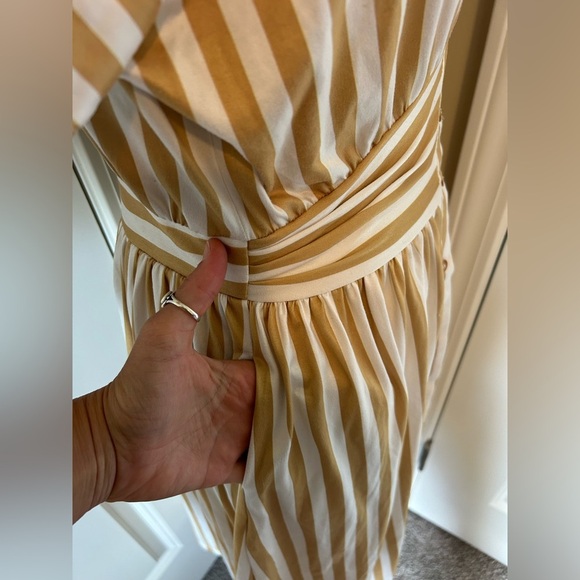 Yellow and white Striped V-Neck Button-Down Dress short sleeve cinched waist - Picture 4 of 6